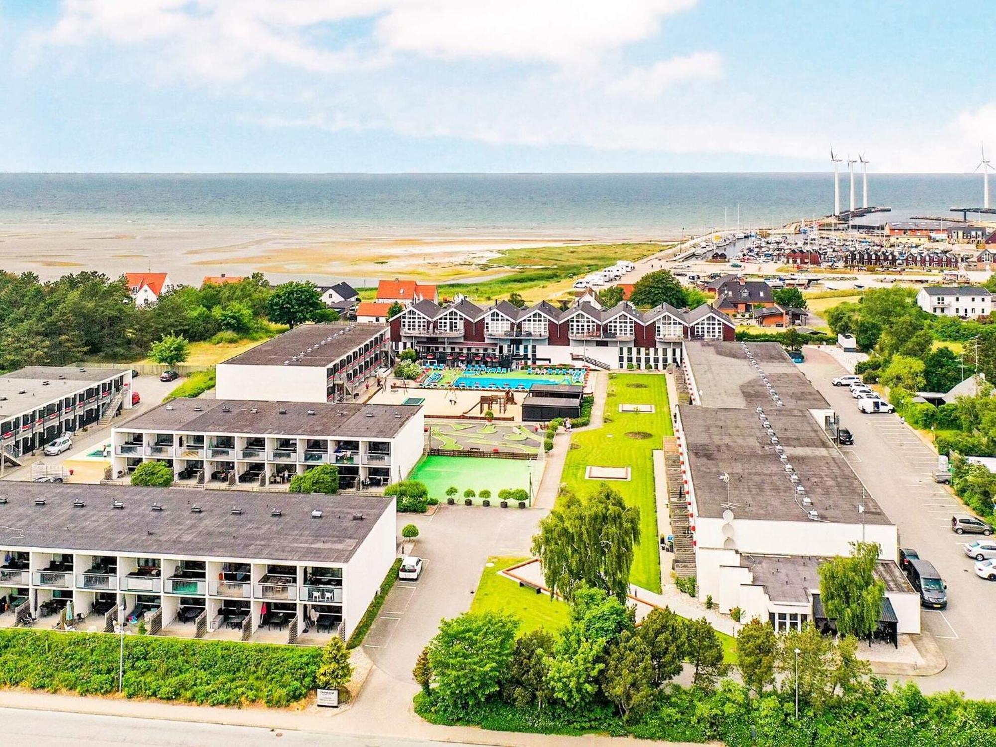 4 Person Holiday Home On A Holiday Park In Glesborg Zewnętrze zdjęcie